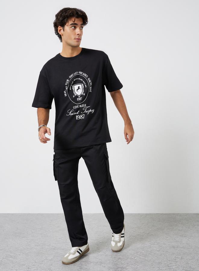 ستايلي تيشيرت بطبعة جرافيك قصة واسعة - Image 4